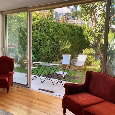 Semesterbostad Casa Boganvilias - Moradia Com Jardim Lisboa