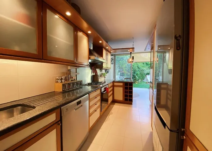 Casa Boganvilias - Moradia Com Jardim Lisboa