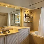 Casa Boganvilias - Moradia Com Jardim بيت للعطل